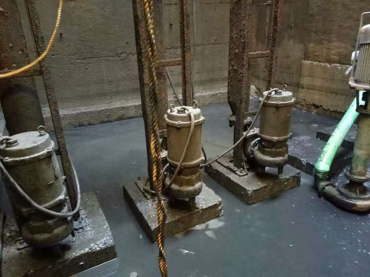 保德污水池清理